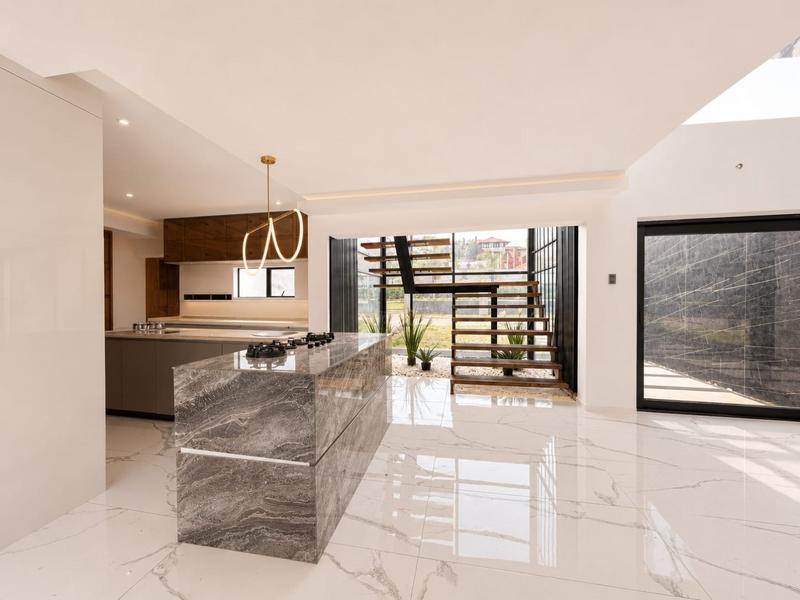 5 Bedroom Property for Sale in Birdwood Estate North West